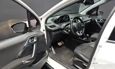 Peugeot 2008 2018 1.6 гидро в Москве № 1152780, миниатюра 11