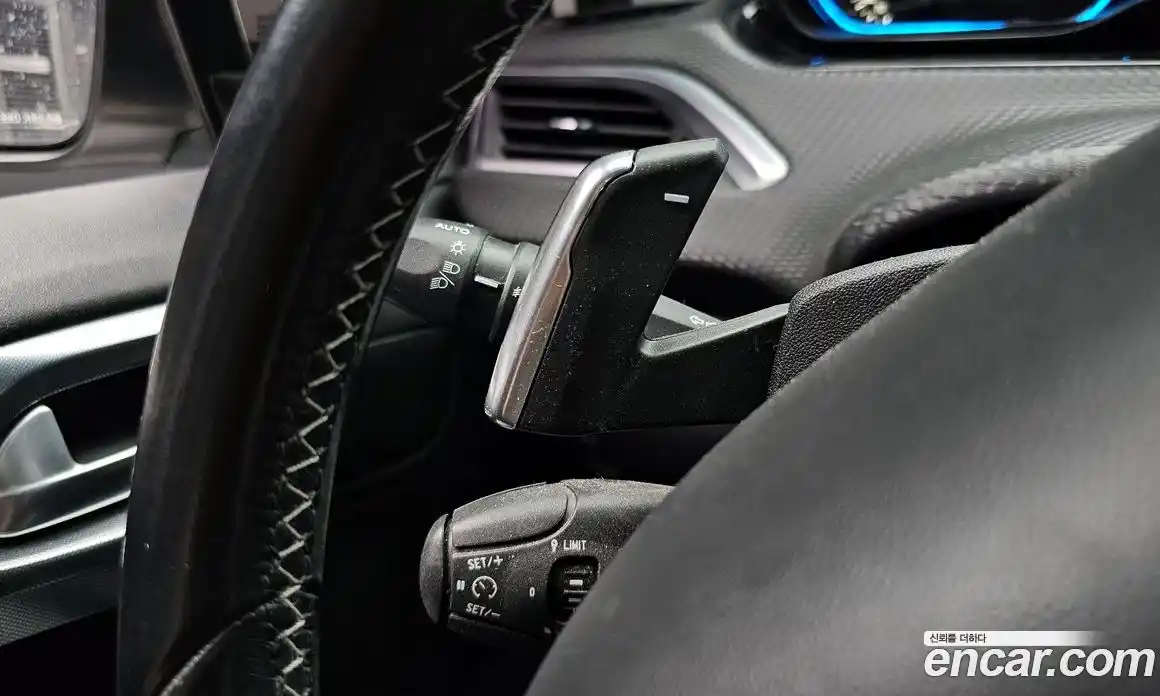 Peugeot 2008 2018 1.6 гидро в Москве № 1152780, фото 17