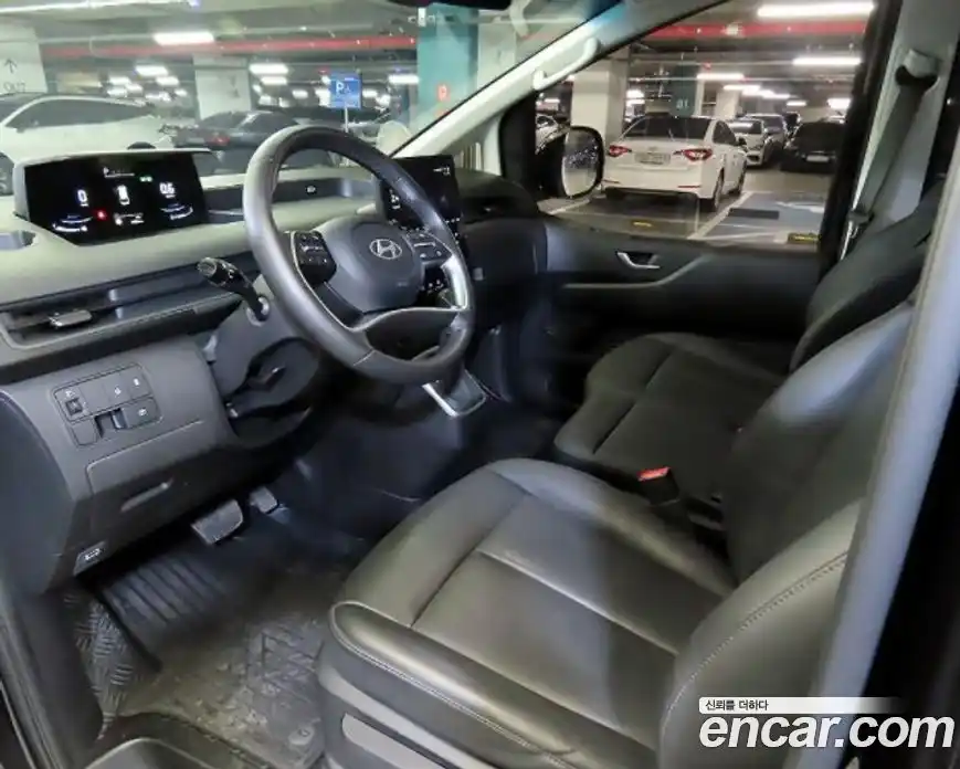 Hyundai Staria 2025 3.5 Автомат в Москве № 1154617, фото 11