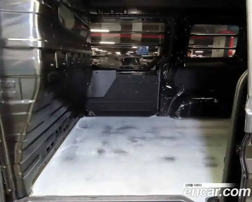 Hyundai Staria 2025 3.5 Автомат в Москве № 1154617, фото 20