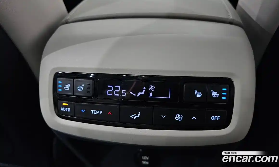 Hyundai Palisade 2023 2.2 Автомат в Москве № 1154659, фото 18