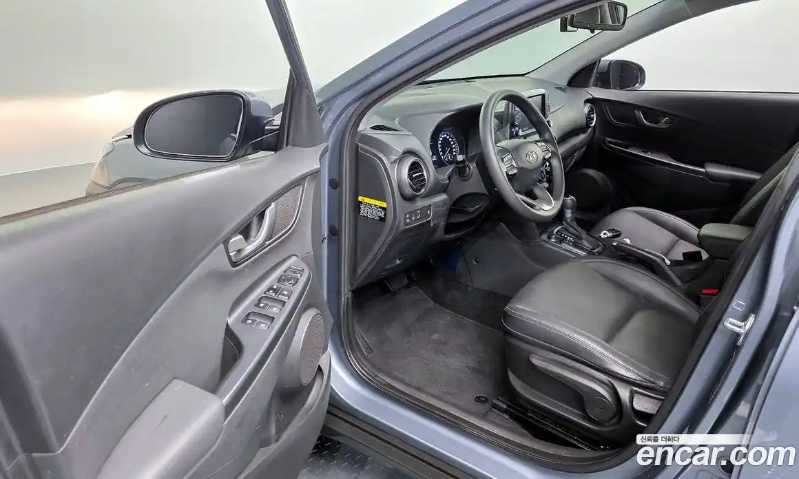 Hyundai Kona 2018 1.6 Автомат в Москве № 1154844, фото 11