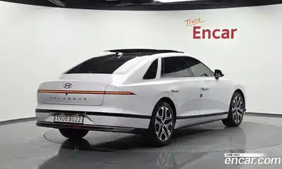 Hyundai Grandeur 2023 2.5 Автомат в Москве № 1154948, миниатюра 2