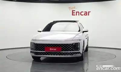 Hyundai Grandeur 2023 2.5 Автомат в Москве № 1154948, миниатюра 3