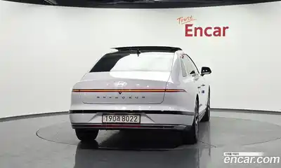Hyundai Grandeur 2023 2.5 Автомат в Москве № 1154948, миниатюра 4