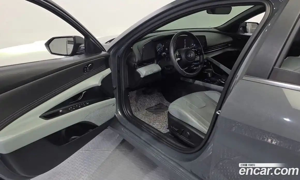 Hyundai Avante 2025 1.6 Автомат в Москве № 1155013, фото 10