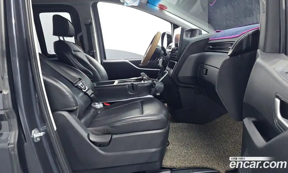 Hyundai Staria 2022 2.2 Автомат в Москве № 1155102, фото 11