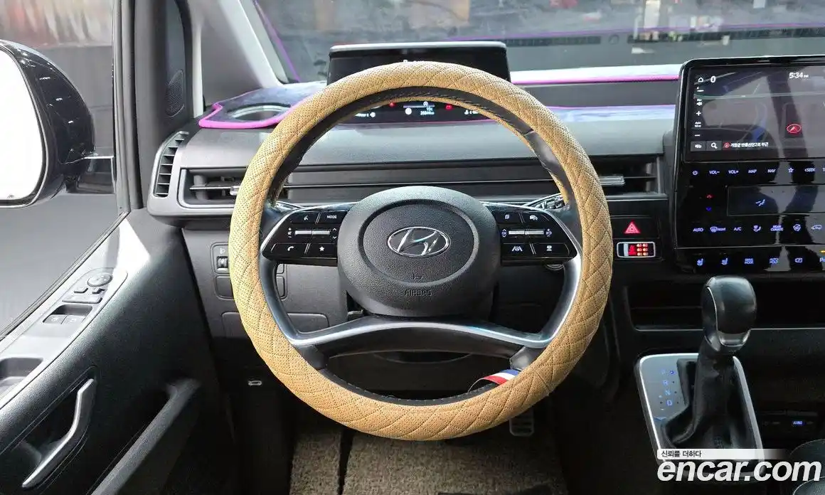 Hyundai Staria 2022 2.2 Автомат в Москве № 1155102, фото 13