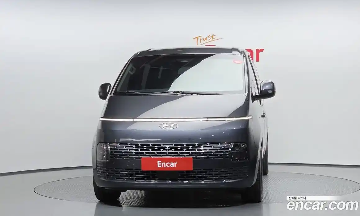 Hyundai Staria 2022 2.2 Автомат в Москве № 1155102, фото 3