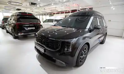 Kia Canival, 2025