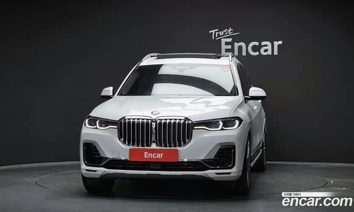 BMW X7 2022 3.0 гидро в Москве № 157310, фото 3