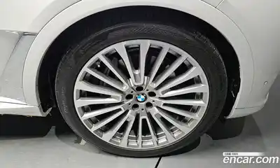 BMW X7 2022 3.0 гидро в Москве № 157310, миниатюра 5