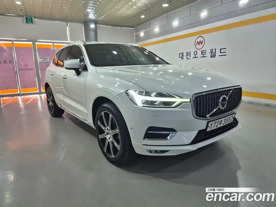 Volvo XC60 2020 2.0 гидро в Москве № 164834, фото 3