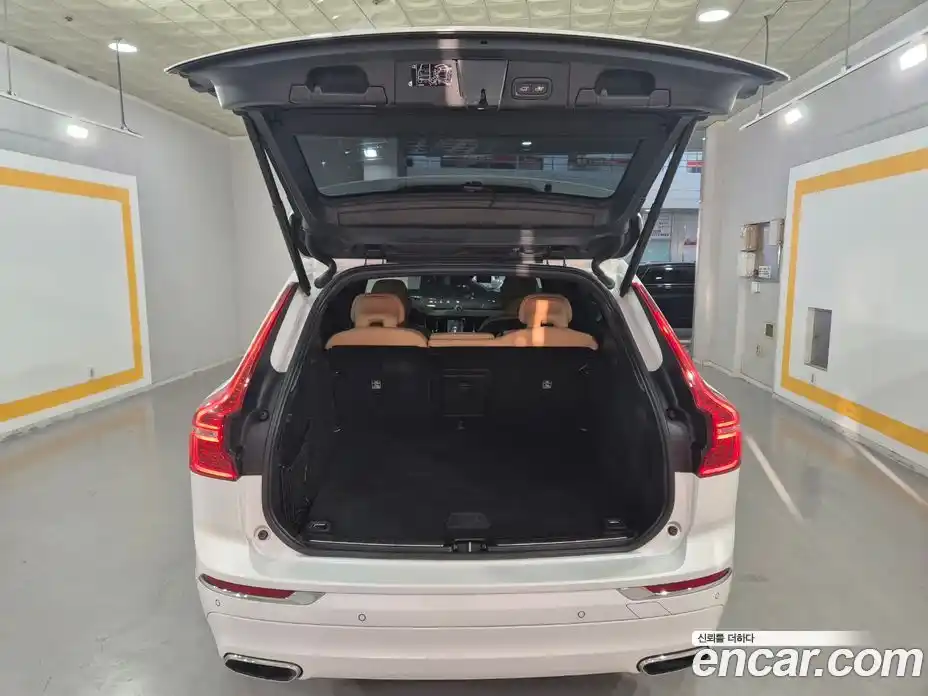 Volvo XC60 2020 2.0 гидро в Москве № 164834, фото 9