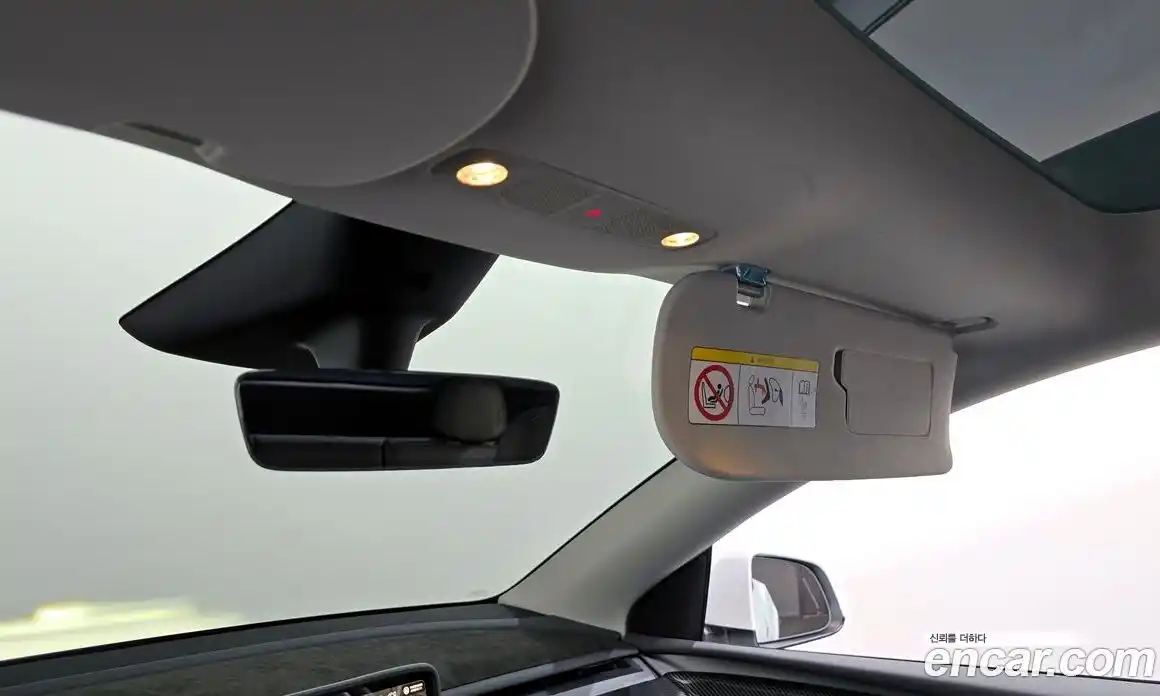 Tesla Model Y 2024 0.2 гидро в Москве № 167721, фото 17