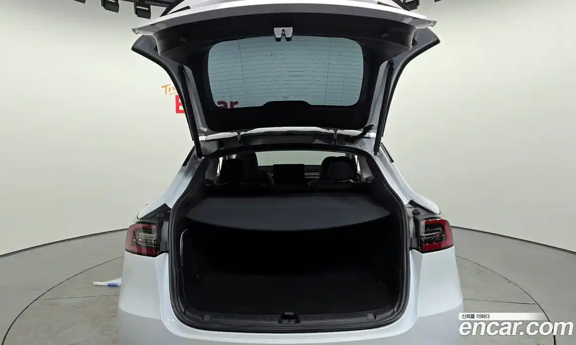 Tesla Model Y 2024 0.2 гидро в Москве № 167721, фото 20