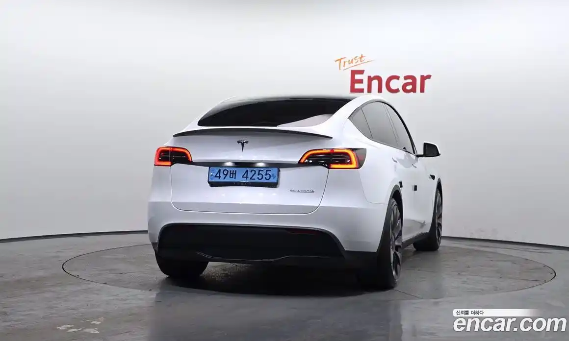 Tesla Model Y 2024 0.2 гидро в Москве № 167721, фото 4