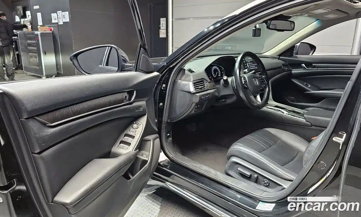 Honda Accord 2020 2.0 гидро в Москве № 170546, фото 11