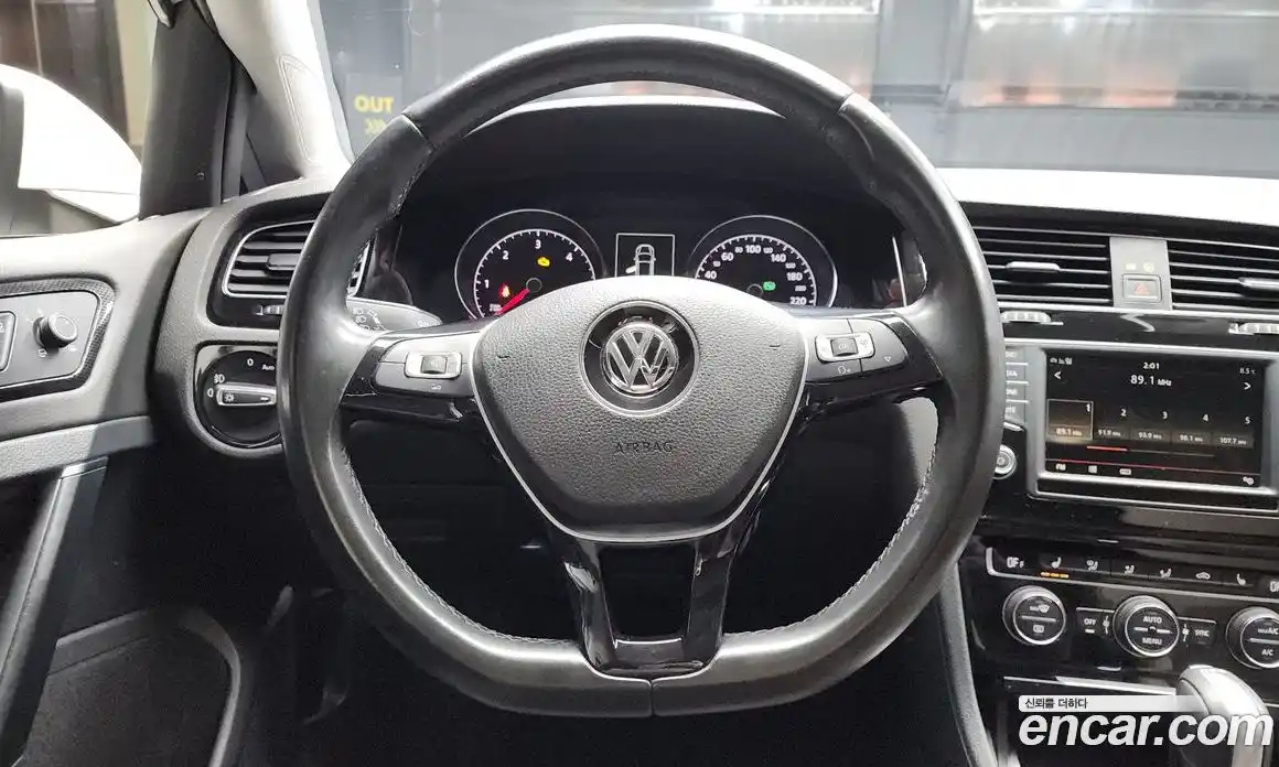 Volkswagen Golf 2015 2.0 гидро в Москве № 199169, фото 13