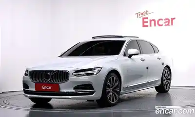 Volvo S90, 2022