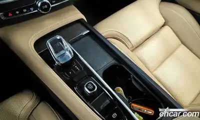 Volvo S90 2022 2.0 гидро в Москве № 212836, миниатюра 9