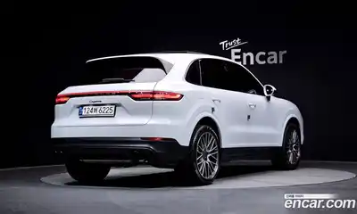 Porsche Cayenne 2023 3.0 гидро в Москве № 213154, миниатюра 2