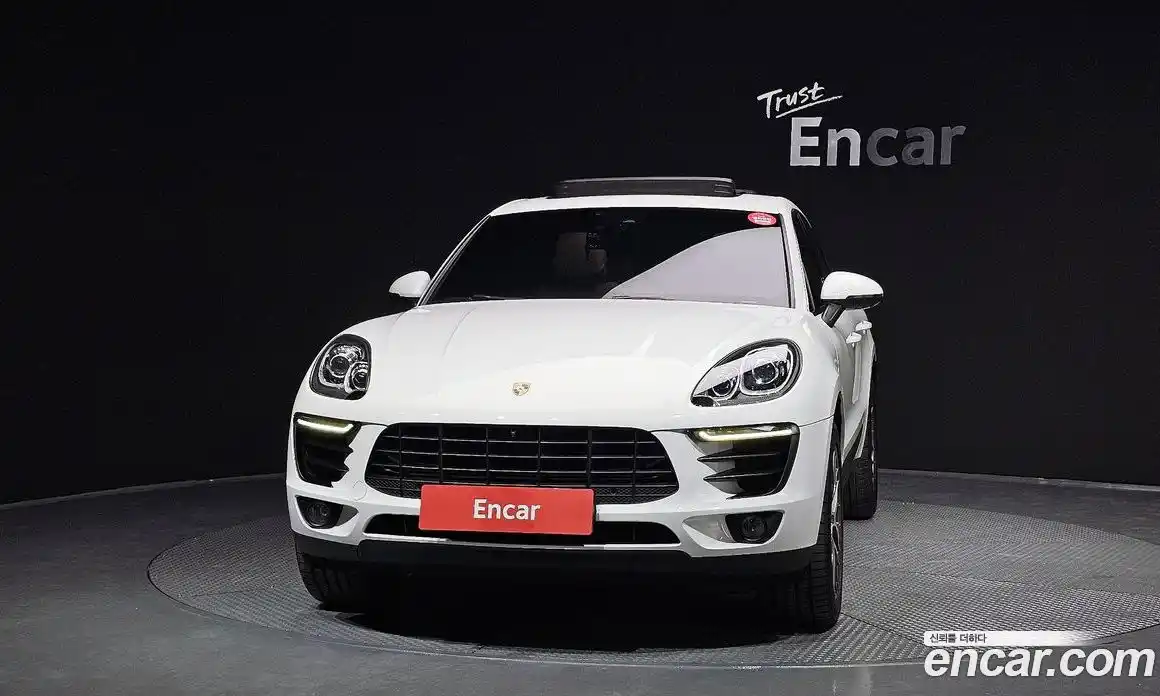 Porsche Macan 2016 3.0 гидро в Москве № 230985, фото 3