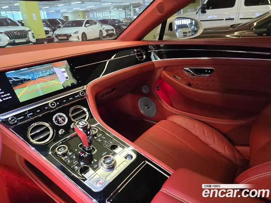 Bentley Continental 2022 4.0 гидро в Москве № 256589, фото 13