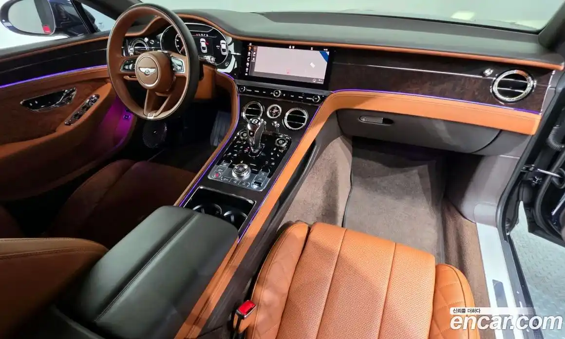 Bentley Continental 2021 4.0 гидро в Москве № 256621, фото 7