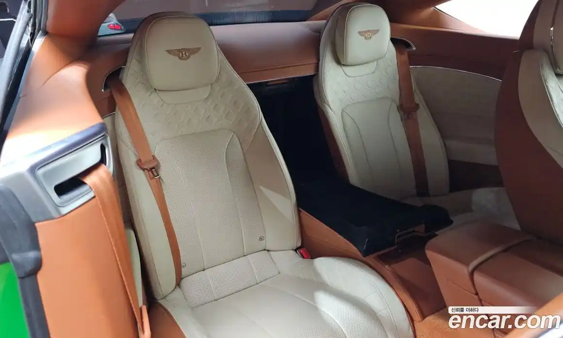 Bentley Continental 2022 4.0 гидро в Москве № 256646, фото 12