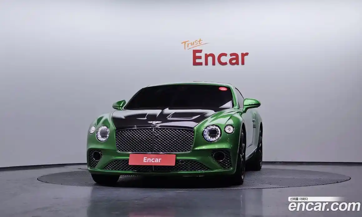 Bentley Continental 2022 4.0 гидро в Москве № 256646, фото 3