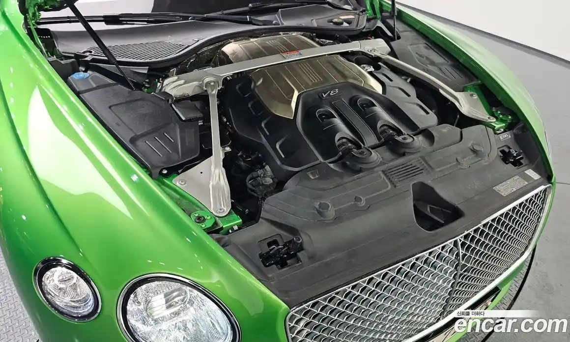 Bentley Continental 2022 4.0 гидро в Москве № 256646, фото 6