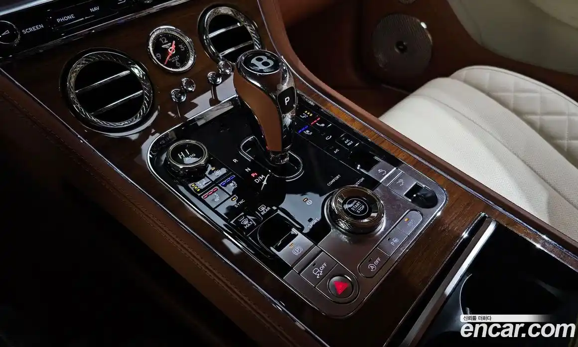 Bentley Continental 2022 4.0 гидро в Москве № 256646, фото 9