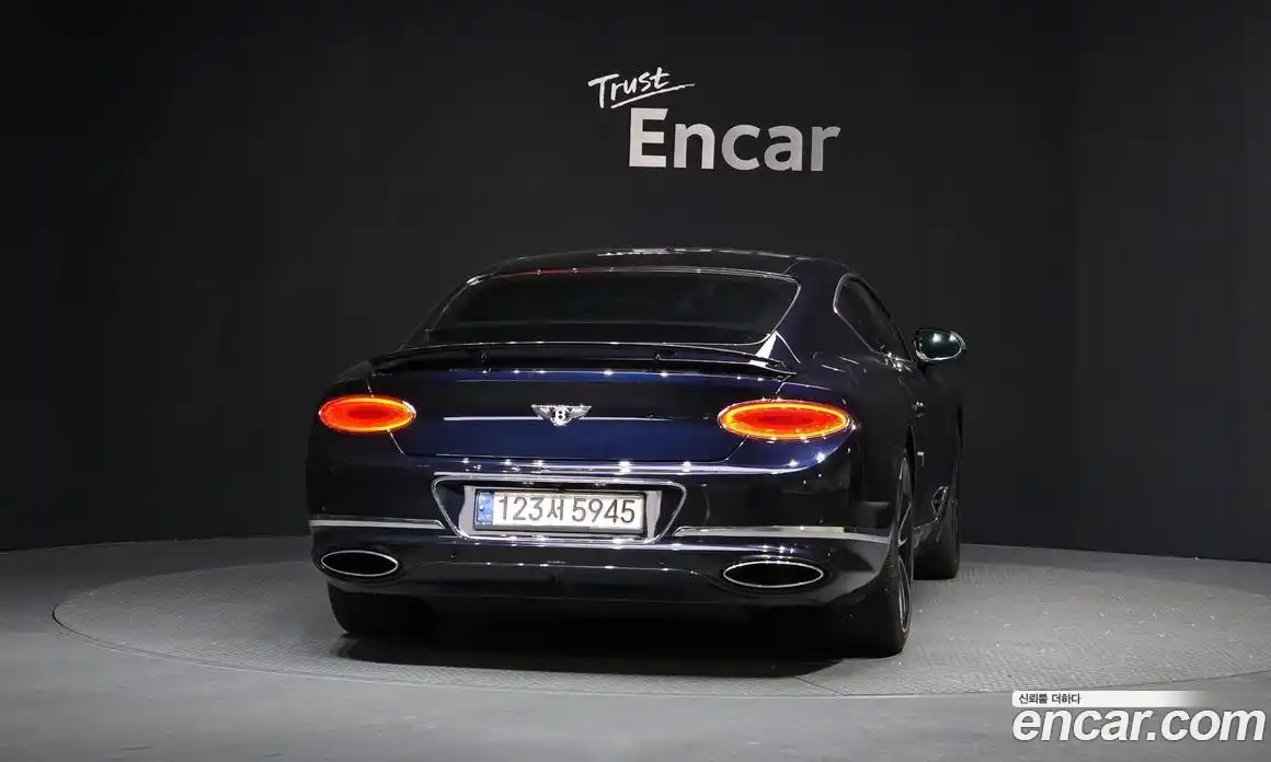 Bentley Continental 2019 6.0 гидро в Москве № 256659, фото 4