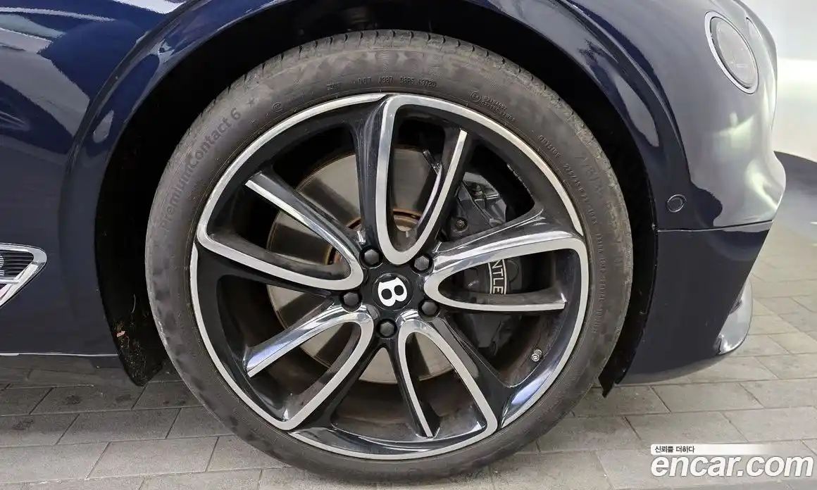 Bentley Continental 2019 6.0 гидро в Москве № 256659, фото 5