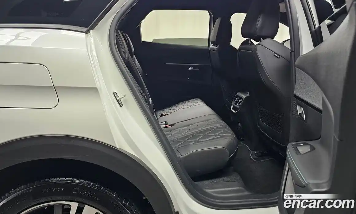 Peugeot 3008 2024 1.2 гидро в Москве № 257263, фото 12