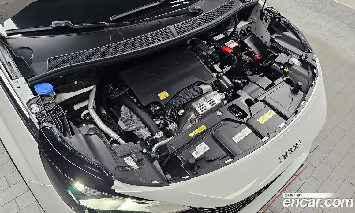 Peugeot 3008 2024 1.2 гидро в Москве № 257263, фото 6