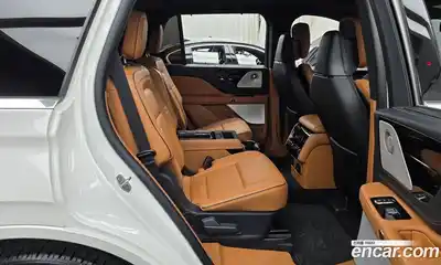 Lincoln Aviator 2024 3.0 гидро в Москве № 282291, миниатюра 12
