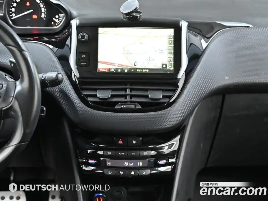 Peugeot 2008 2015 1.6 гидро в Москве № 284595, фото 14