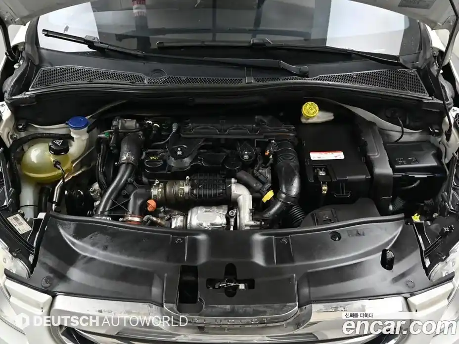 Peugeot 2008 2015 1.6 гидро в Москве № 284595, фото 19