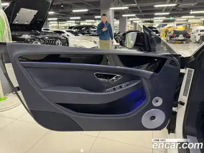 Bentley Continental 2023 4.0 гидро в Москве № 366425, миниатюра 7