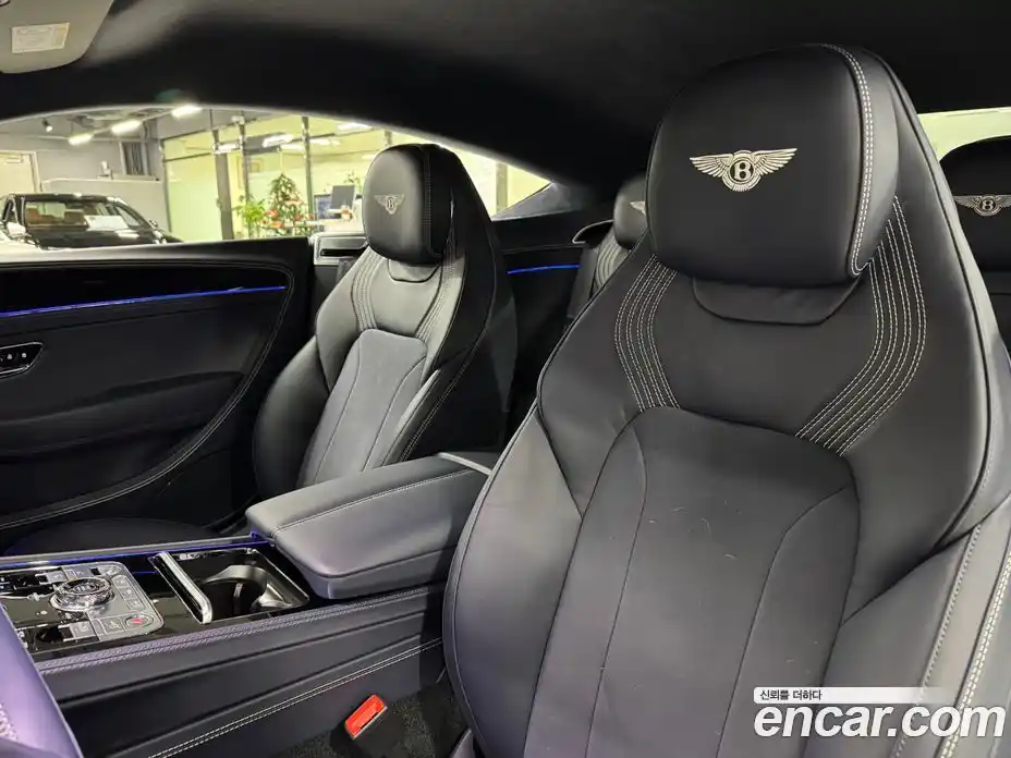 Bentley Continental 2023 4.0 гидро в Москве № 366425, фото 9