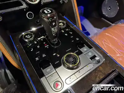 Bentley Flying Spur 2021 4.0 гидро в Москве № 366428, миниатюра 11