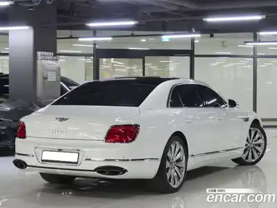 Bentley Flying Spur 2021 4.0 гидро в Москве № 366428, миниатюра 3