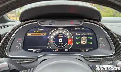 Audi R8 2017 5.2 гидро в Москве № 414903, миниатюра 8