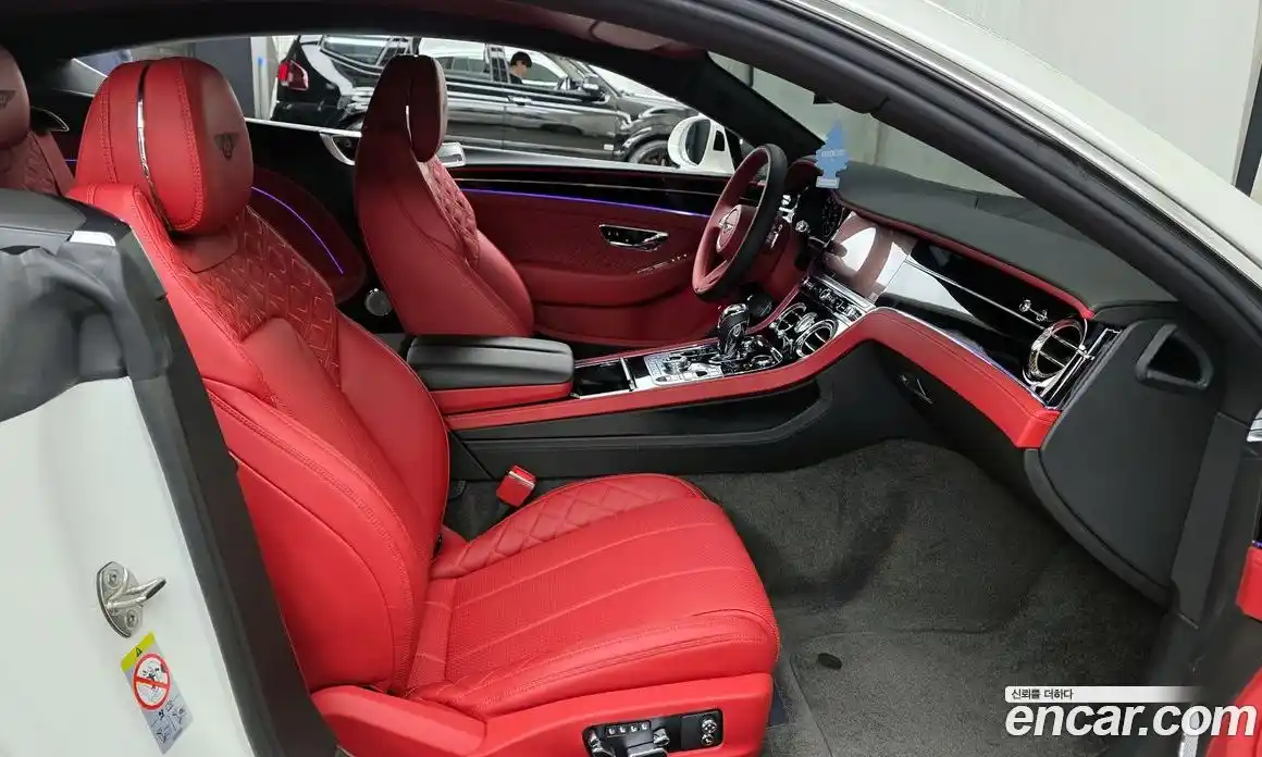 Bentley Continental 2022 4.0 гидро в Москве № 816230, фото 11