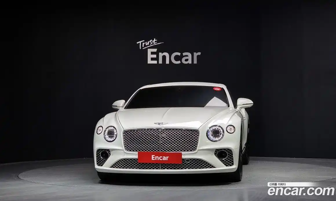 Bentley Continental 2022 4.0 гидро в Москве № 816230, фото 3