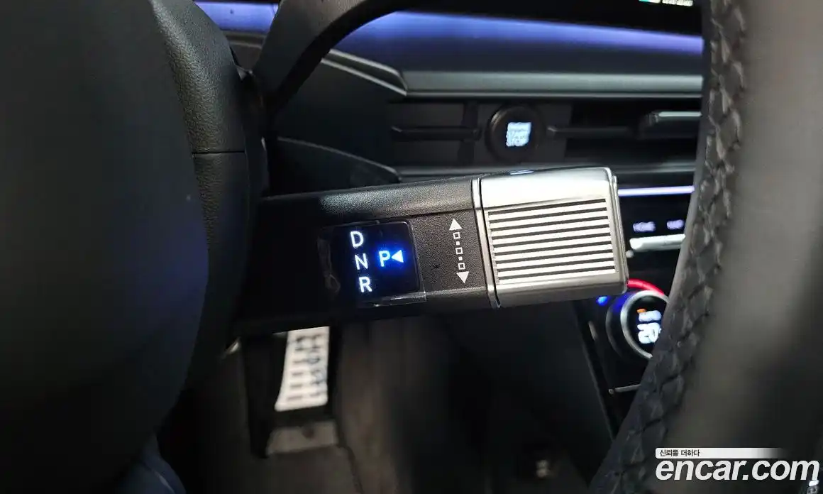 Hyundai Santa Fe 2025 1.6 Автомат в Москве № 1171212, фото 9