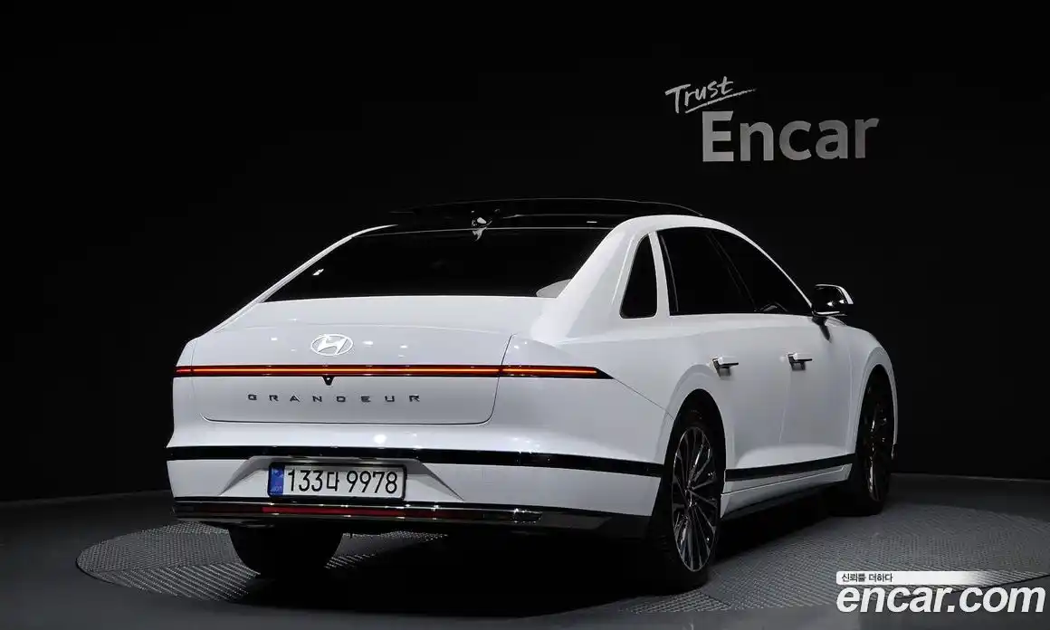 Hyundai Grandeur 2025 1.6 Автомат в Москве № 1171244, фото 2