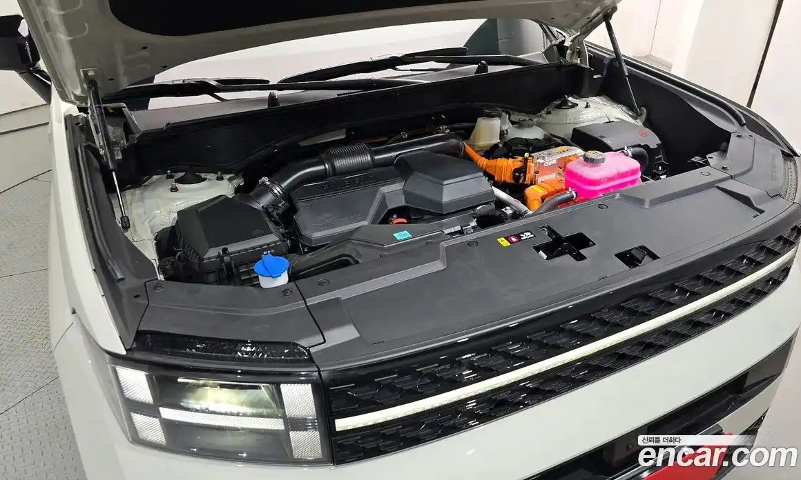 Hyundai Santa Fe 2025 1.6 Автомат в Москве № 1171271, фото 6